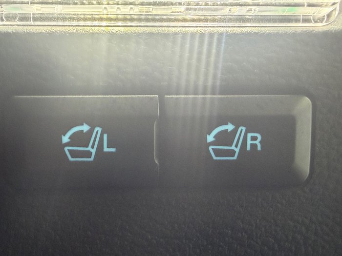 2025 Ford Everest Platinum