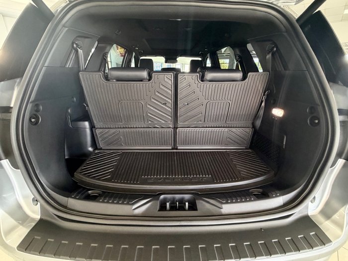 2025 Ford Everest Platinum