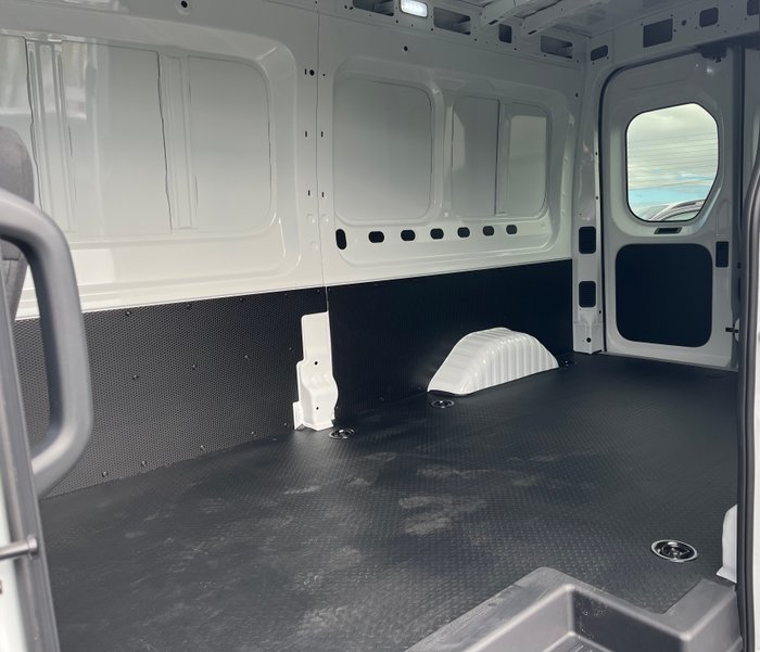 2024 LDV Deliver 9