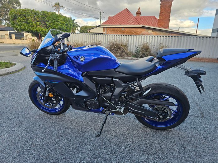 2022 Honda  YZFR7 LAMS Blue