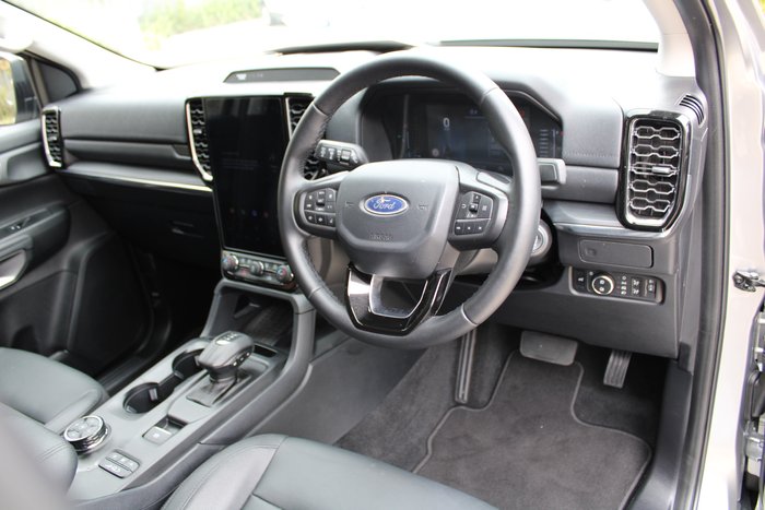 2025 Ford Everest Trend