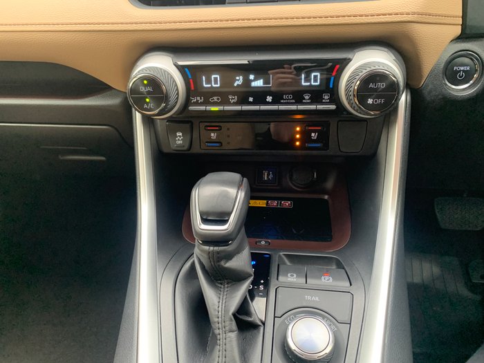2024 Toyota RAV4 Hybrid Cruiser-AWD 2.5L Auto CVT