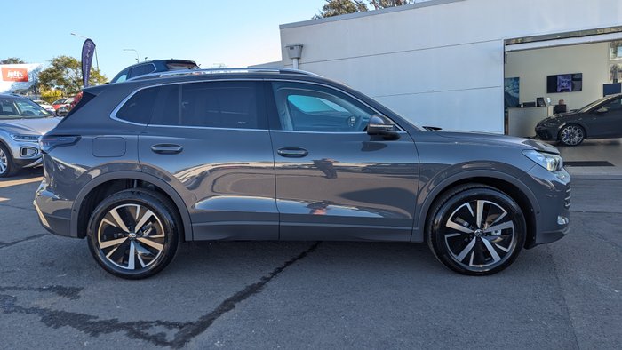 2026 VOLKSWAGEN Tiguan ELEGANCE