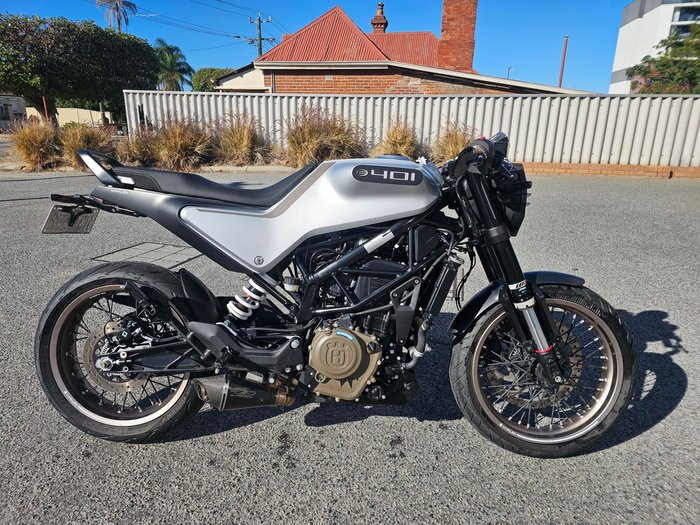 2021 Husqvarna  401 Vitpilen Silver