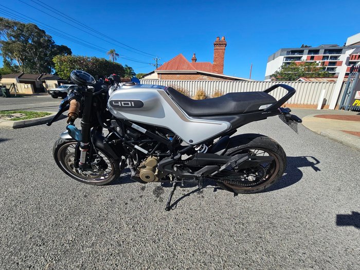 2021 Husqvarna  401 Vitpilen Silver