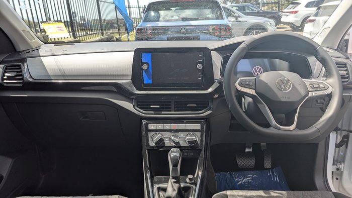 2024 VOLKSWAGEN T-CROSS LIFE