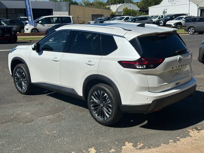 2025 NISSAN XTRAIL TI