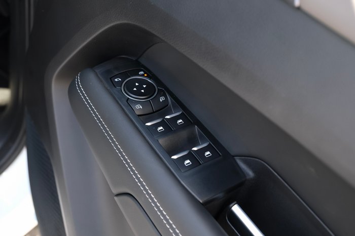 2025 Volkswagen Amarok