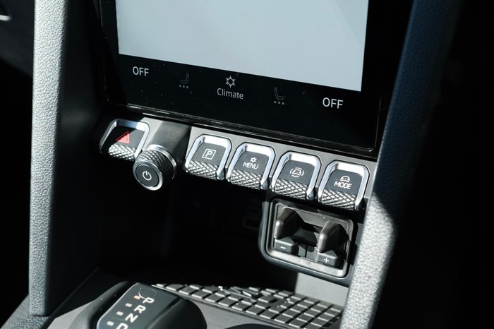 2025 Volkswagen Amarok
