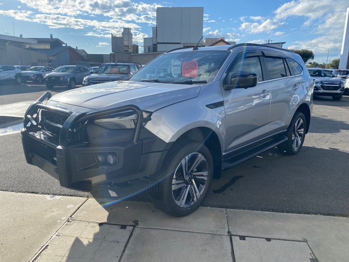 2026 ISUZU MU-X LS-T