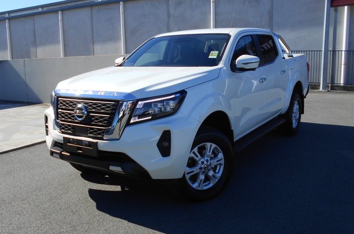 2025 Nissan Navara ST