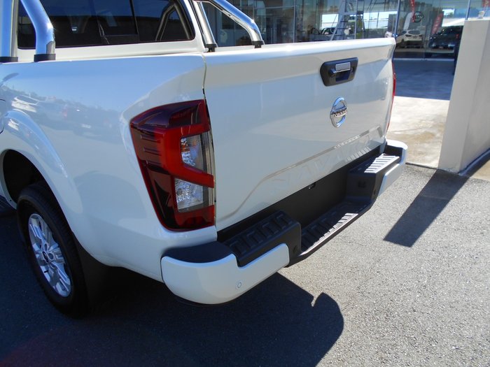 2025 Nissan Navara ST