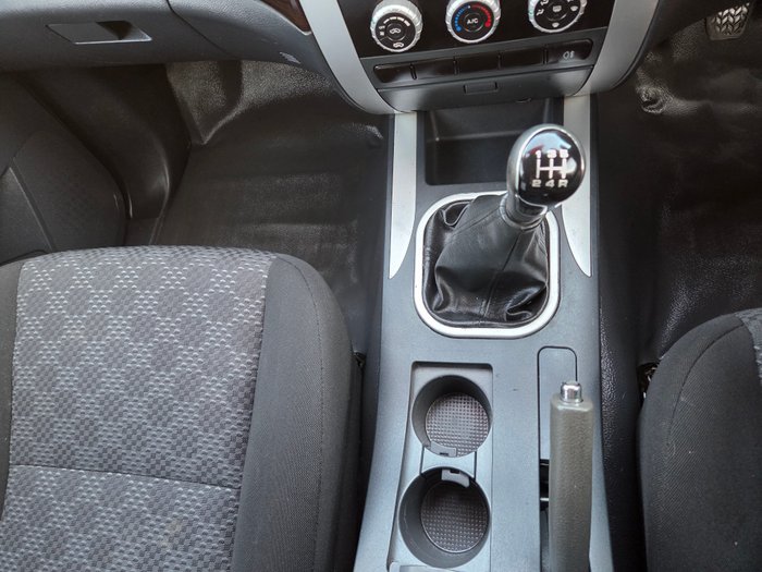 2014 FOTON TUNLAND 4X2 WHITE