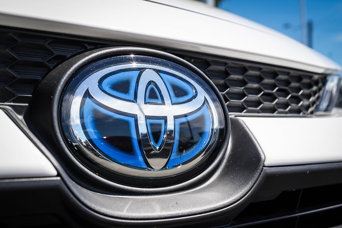 2024 Toyota COROLLA HYBRID Ascent Sport