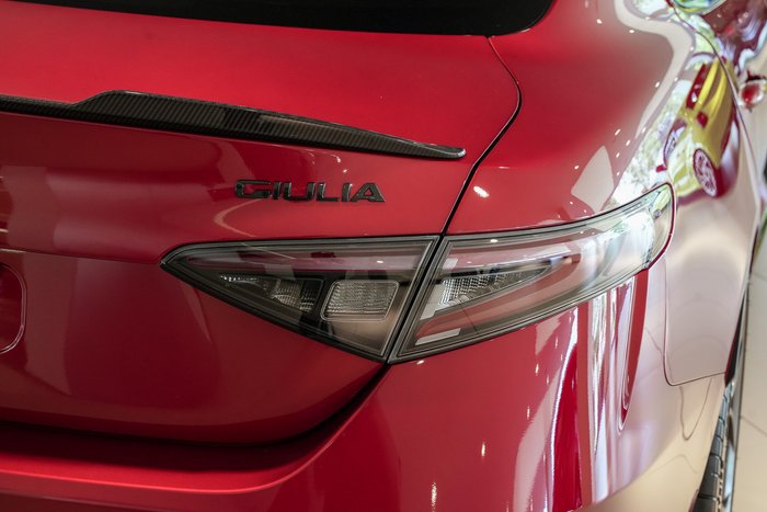 2025 Alfa Romeo Giulia Quadrifoglio