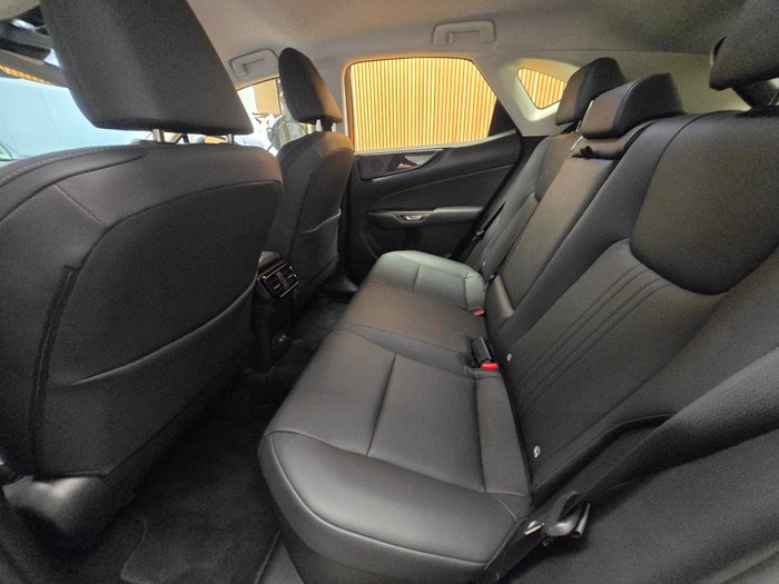 2025 Lexus NX350H Luxury AWD