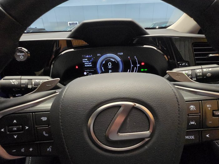 2025 Lexus NX350H Luxury AWD