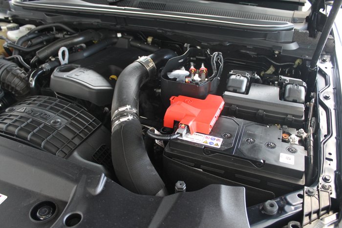 2022 Ford Everest Titanium