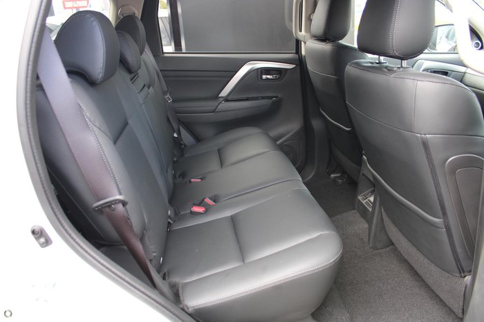 2024 Mitsubishi Pajero Sport Exceed