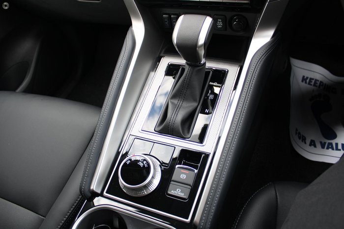 2024 Mitsubishi Pajero Sport Exceed