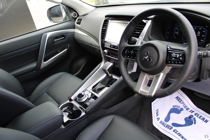 2024 Mitsubishi Pajero Sport Exceed