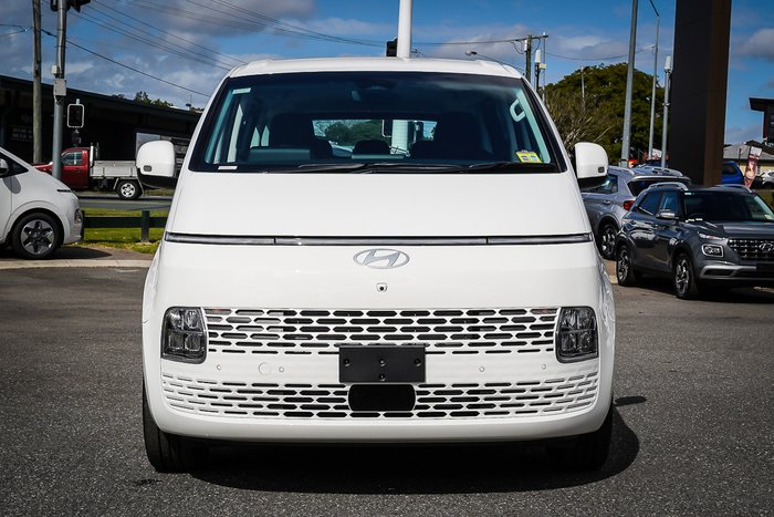 2025 Hyundai STARIA