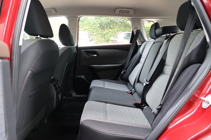 2023 Nissan X-TRAIL ST