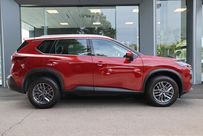 2023 Nissan X-TRAIL ST