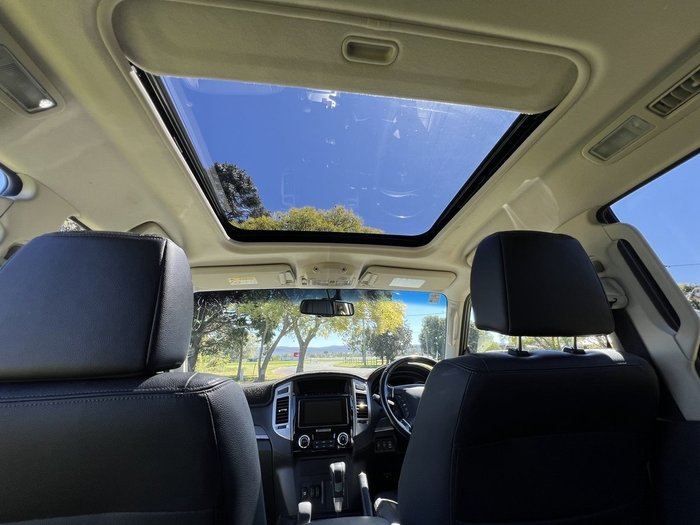 2021 MITSUBISHI PAJERO EXCEED