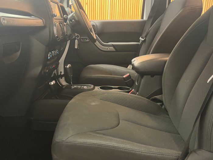 2018 JEEP WRANGLER UNLIMITED SPORT (4x4)