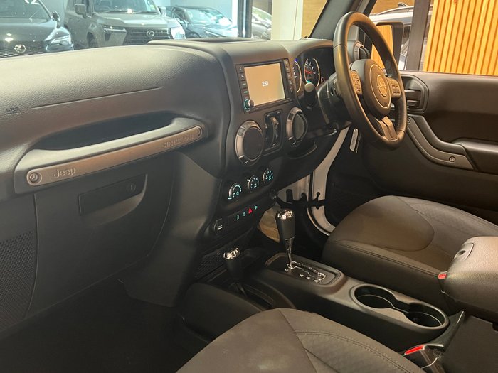 2018 JEEP WRANGLER UNLIMITED SPORT (4x4)