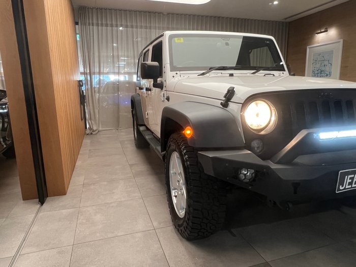 2018 JEEP WRANGLER UNLIMITED SPORT (4x4)