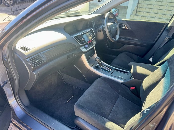 2013 Honda Accord VTi-S