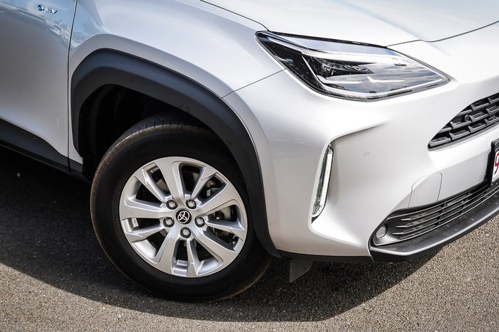 2025 Toyota Yaris Cross Hybrid GXL