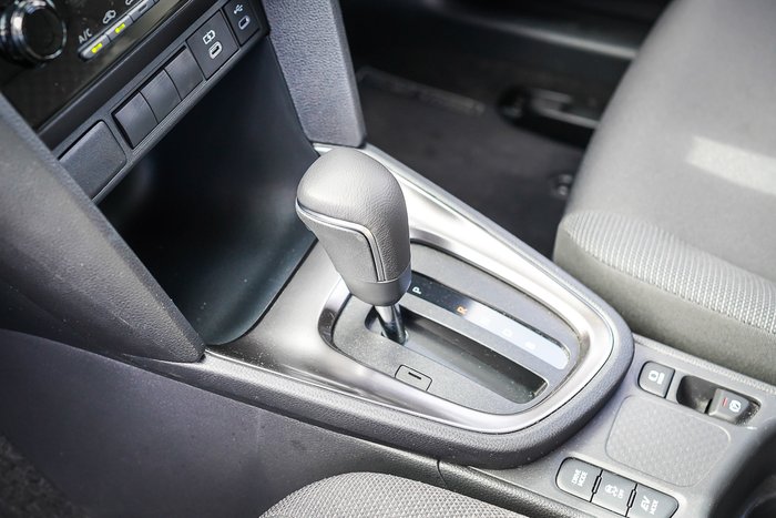 2025 Toyota Yaris Cross Hybrid GXL