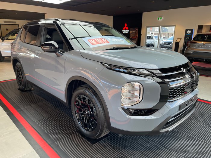 2026 MITSUBISHI Outlander