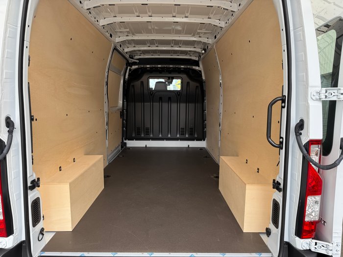 2025 Renault Master MY25 LWB Pro Automatic with Trade Pack