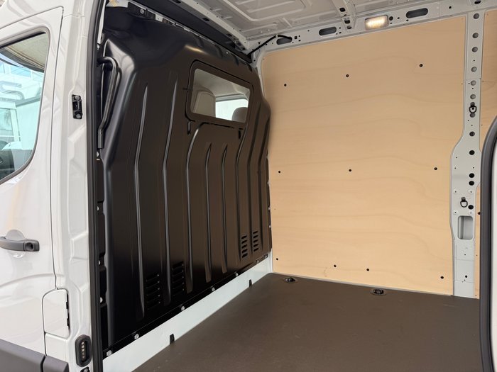 2025 Renault Master MY25 LWB Pro Automatic with Trade Pack