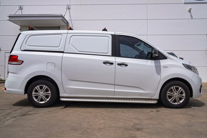 2021 LDV G10