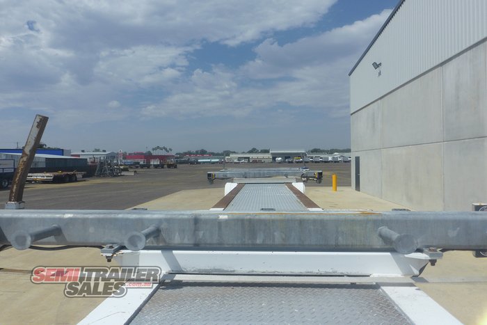 2008 Maxitrans Single Axle Extendable Pole Jinker