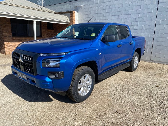 2025 MITSUBISHI Triton GLX+