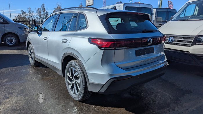 2026 VOLKSWAGEN Tiguan LIFE