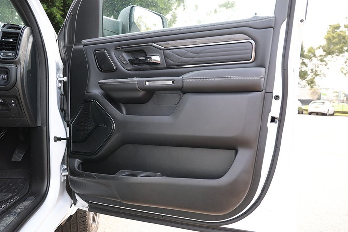 2025 Ram Trucks 1500