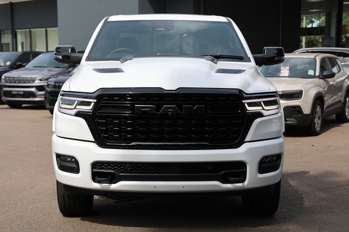 2025 Ram Trucks 1500