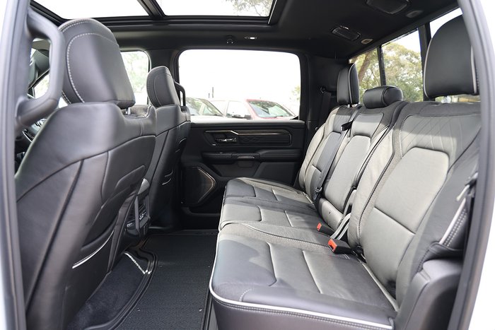 2025 Ram Trucks 1500