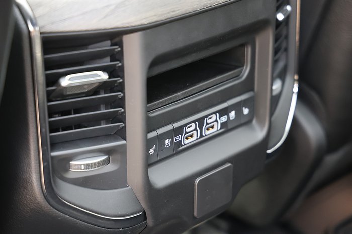 2025 Ram Trucks 1500