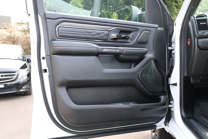 2025 Ram Trucks 1500