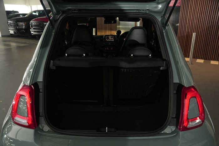 2020 Abarth 695 70 Anniversario