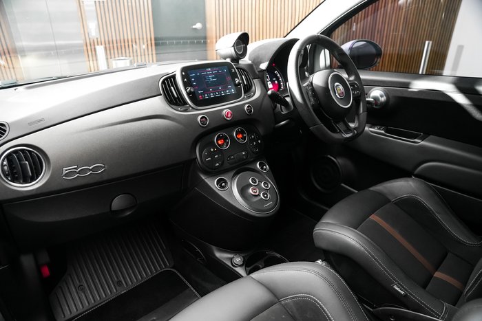 2020 Abarth 695 70 Anniversario