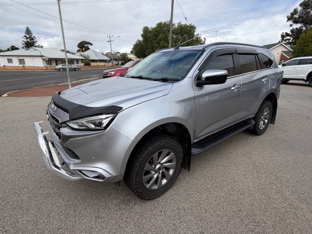 2024 Isuzu MU-X LS-U MY24 Silver